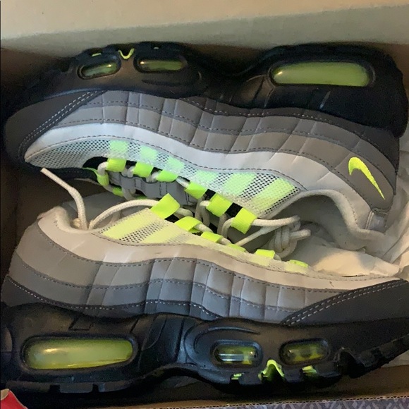 Nike Shoes - Air max 95